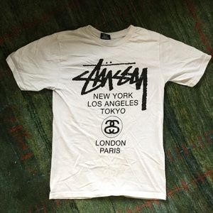 Stussy T-shirt 🕊